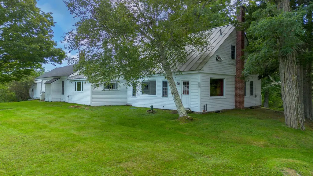 20 Finkel Road Wardsboro VT 05355