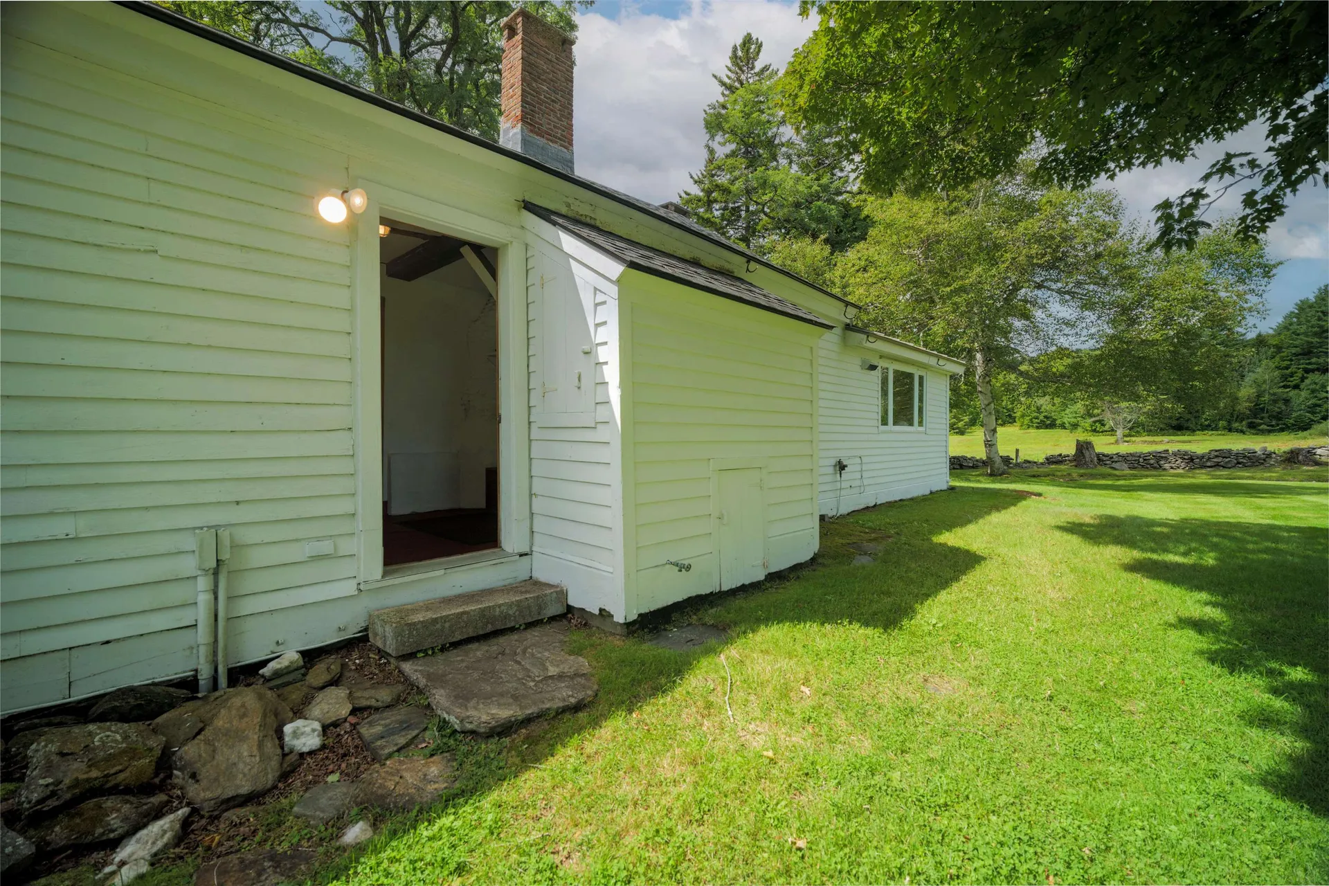 20 Finkel Road Wardsboro VT 05355
