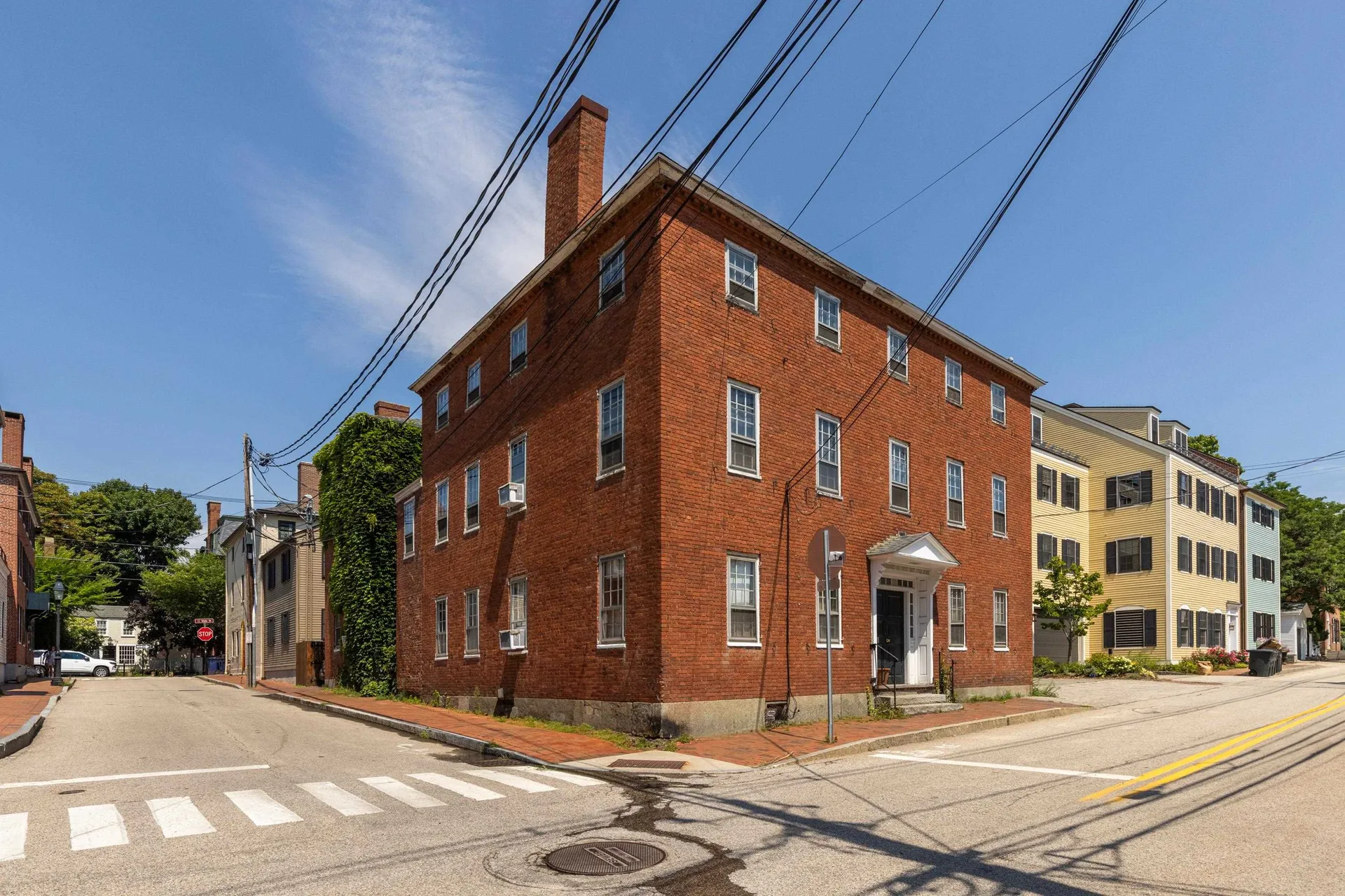 423 Court Street Portsmouth NH 03801