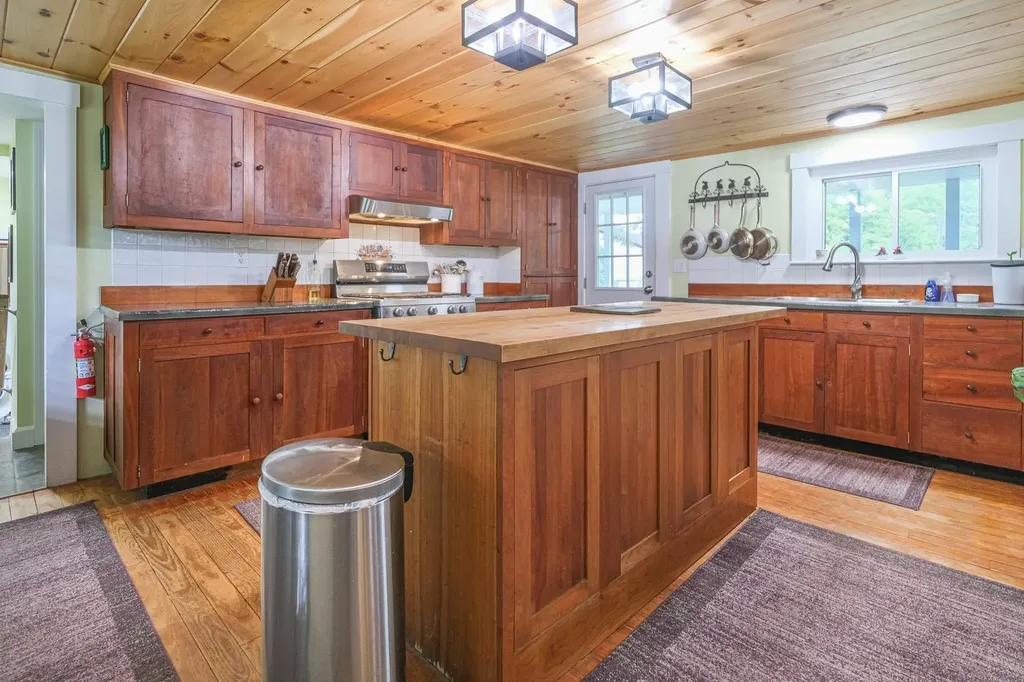 20 Chubb Hill Road Cavendish VT 05142