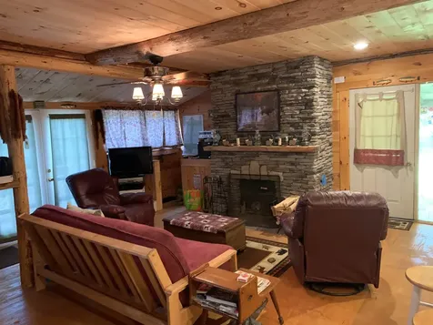 119 Cedar Lane Stewartstown NH 03596