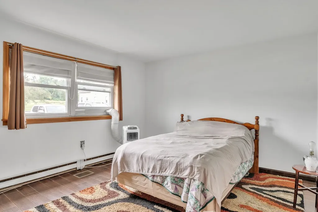 170 W Cobble Hill Road Barre Town VT 05641