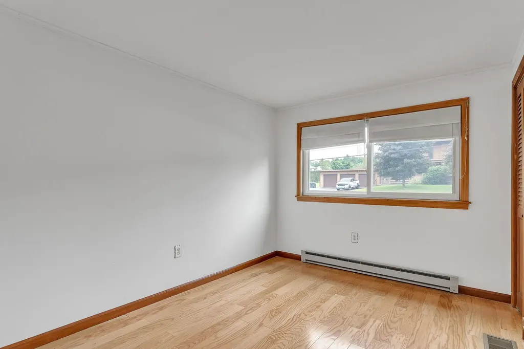 170 W Cobble Hill Road Barre Town VT 05641