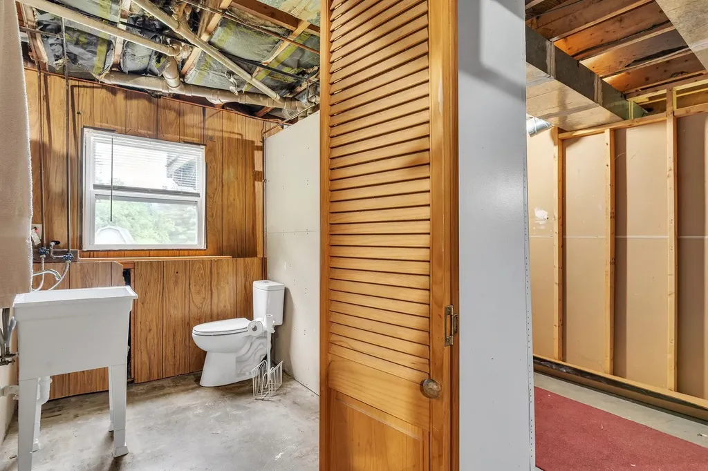 170 W Cobble Hill Road Barre Town VT 05641