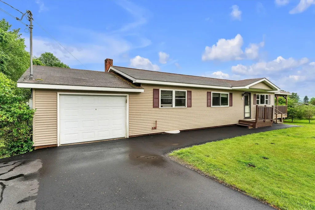 170 W Cobble Hill Road Barre Town VT 05641