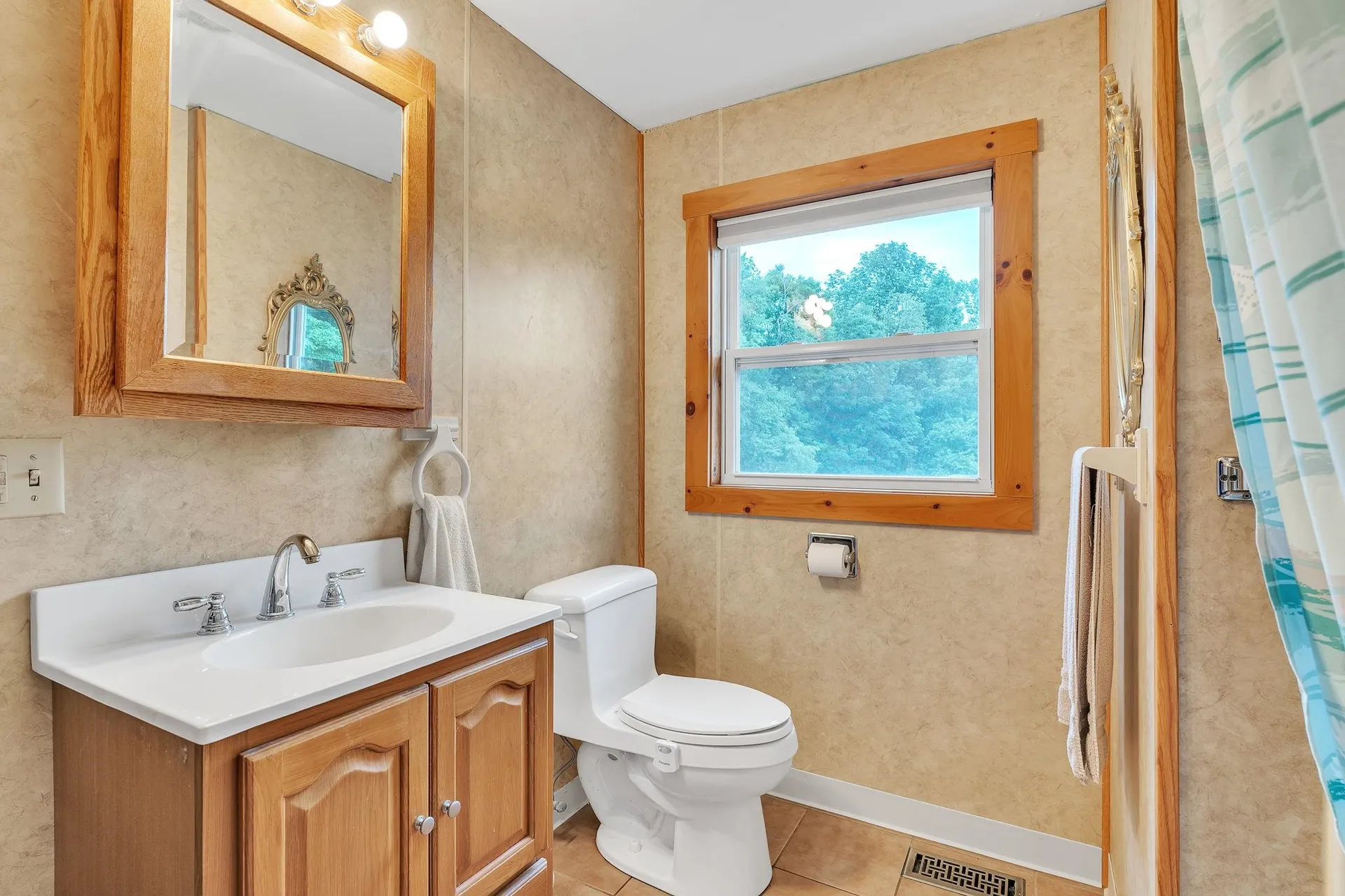 170 W Cobble Hill Road Barre Town VT 05641