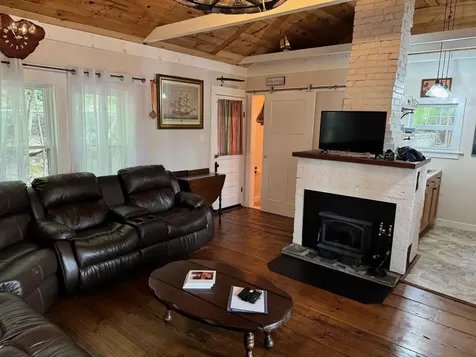 9 Lake Drive Chesterfield NH 03462