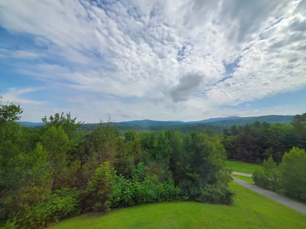 22 Mirror Lake Heights Canaan NH 03741