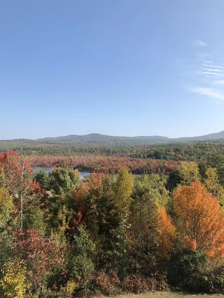 22 Mirror Lake Heights Canaan NH 03741