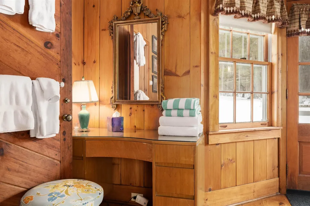 507 Benson Road Manchester VT 05255