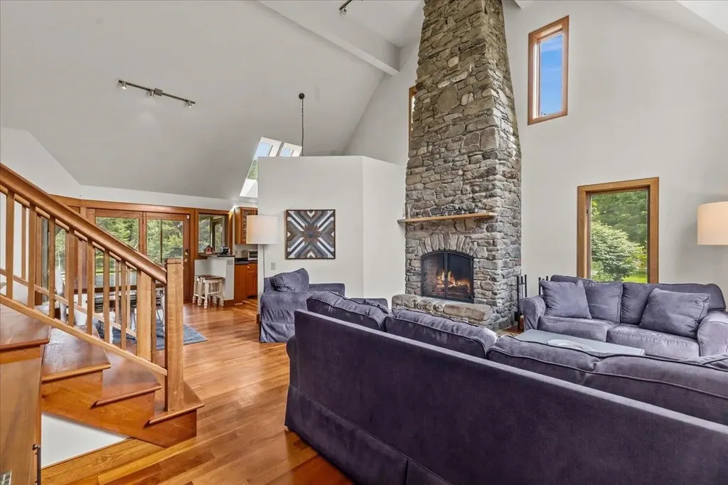 386 South Hollow Road Stowe VT 05672