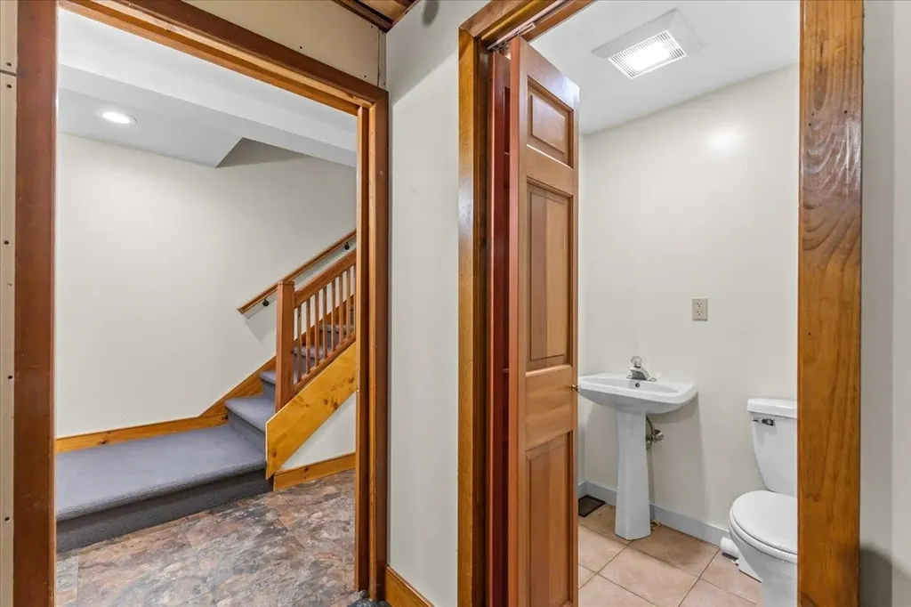 386 South Hollow Road Stowe VT 05672