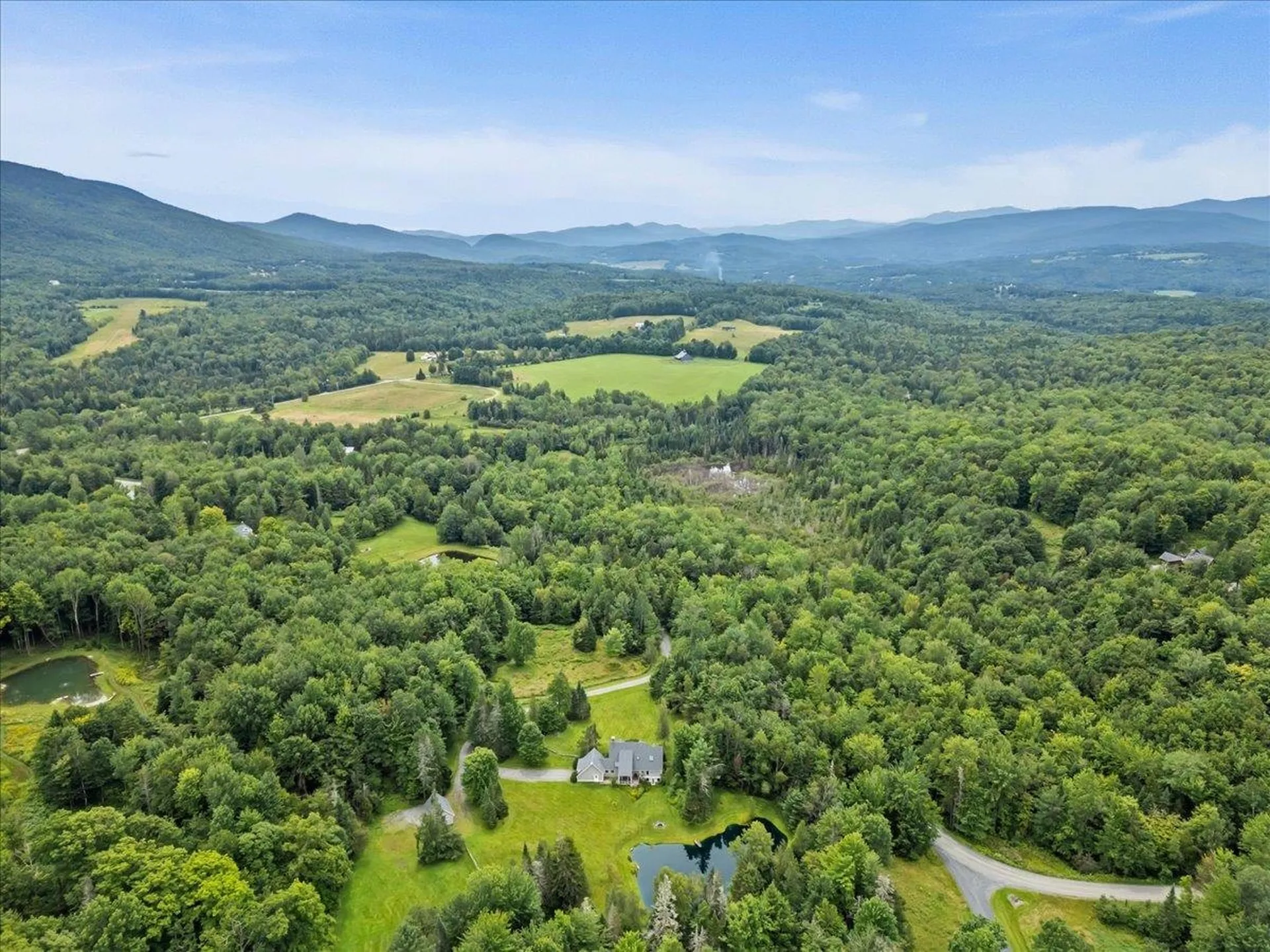 386 South Hollow Road Stowe VT 05672