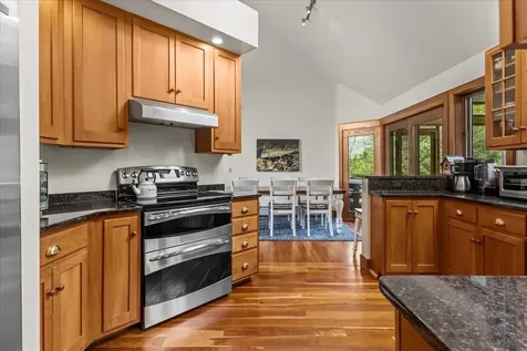 386 South Hollow Road Stowe VT 05672