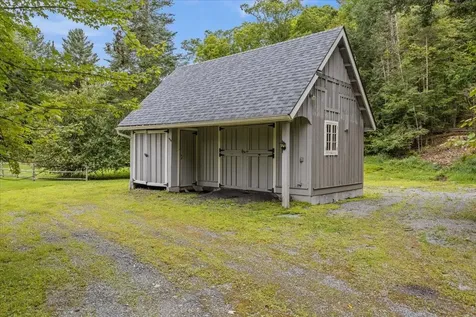 386 South Hollow Road Stowe VT 05672