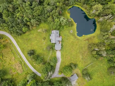 386 South Hollow Road Stowe VT 05672