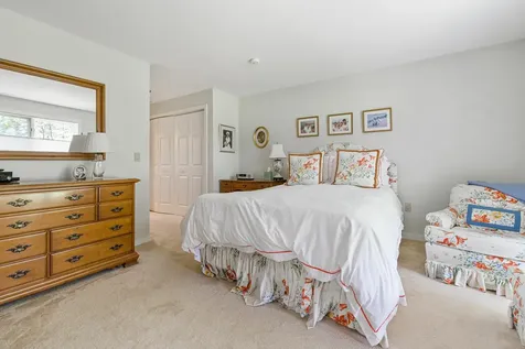 12 The Seasons New London NH 03257-6037