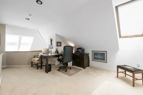 12 The Seasons New London NH 03257-6037