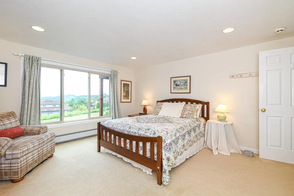 27 North Peak Village Newbury NH 03255
