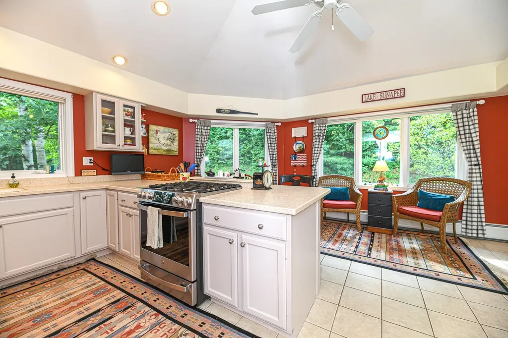 27 North Peak Village Newbury NH 03255