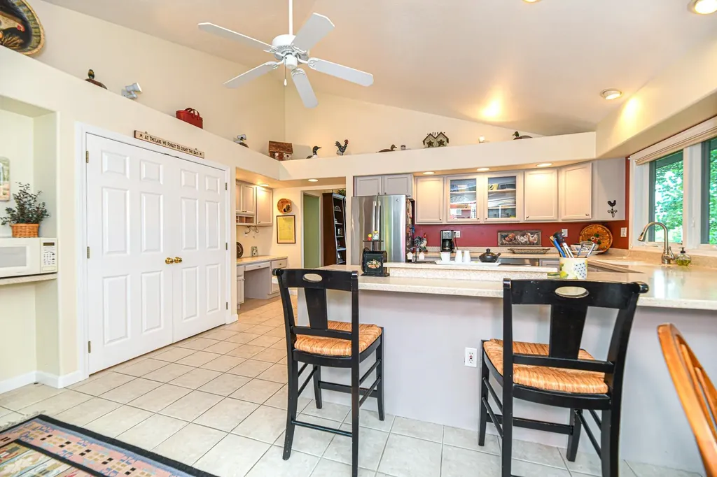 27 North Peak Village Newbury NH 03255