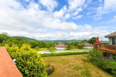 27 North Peak Village Newbury NH 03255