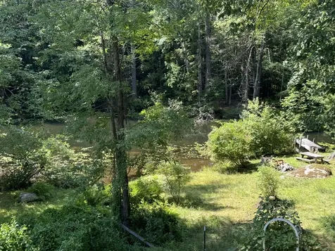 16 East Shore Road Swanzey NH 03446