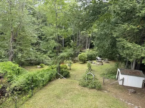 16 East Shore Road Swanzey NH 03446