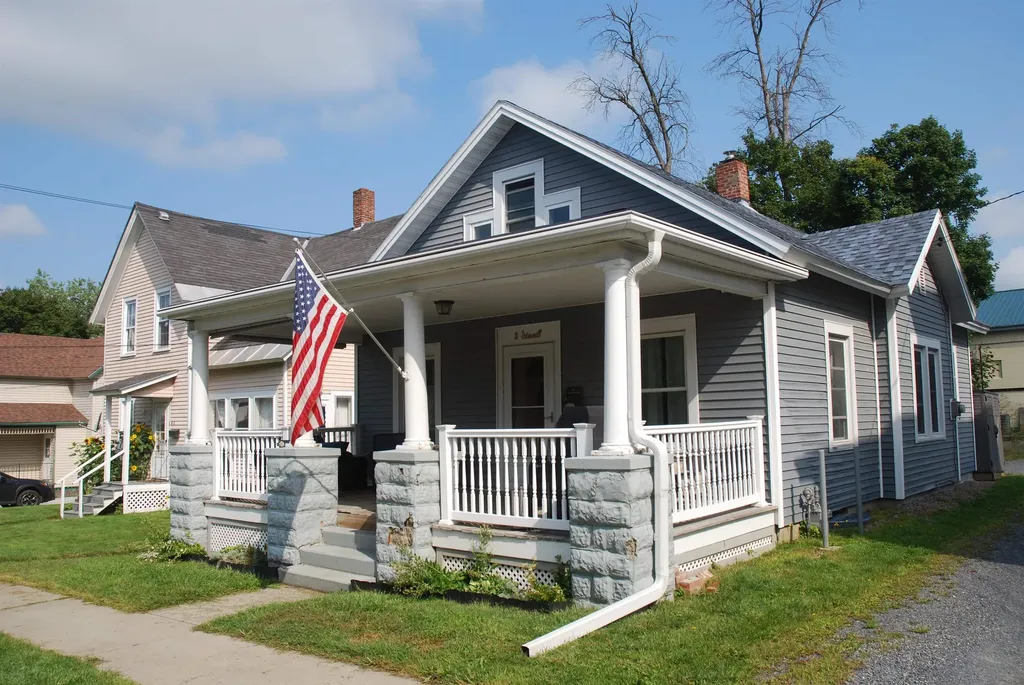 3 Stowell Street St. Albans City VT 05478