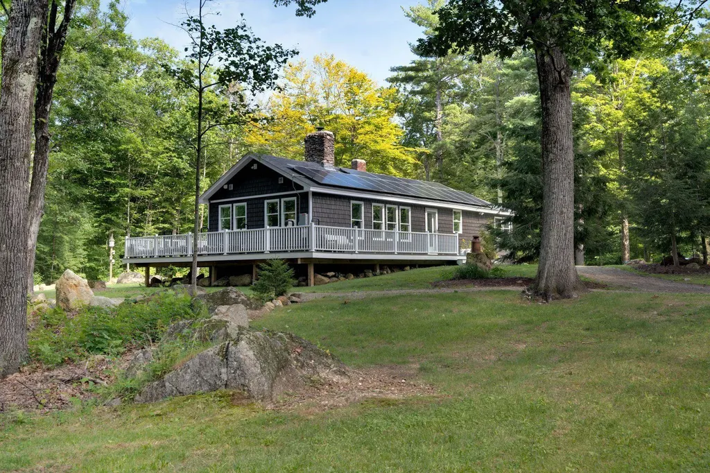 573 Mountain Road Newbury NH 03255