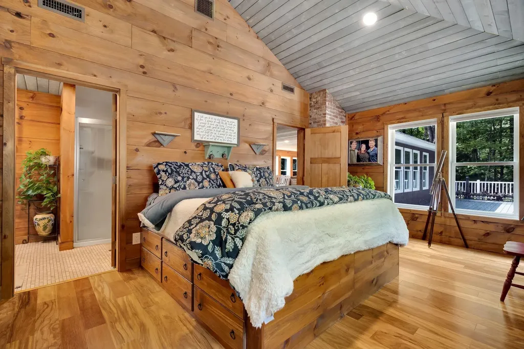 573 Mountain Road Newbury NH 03255