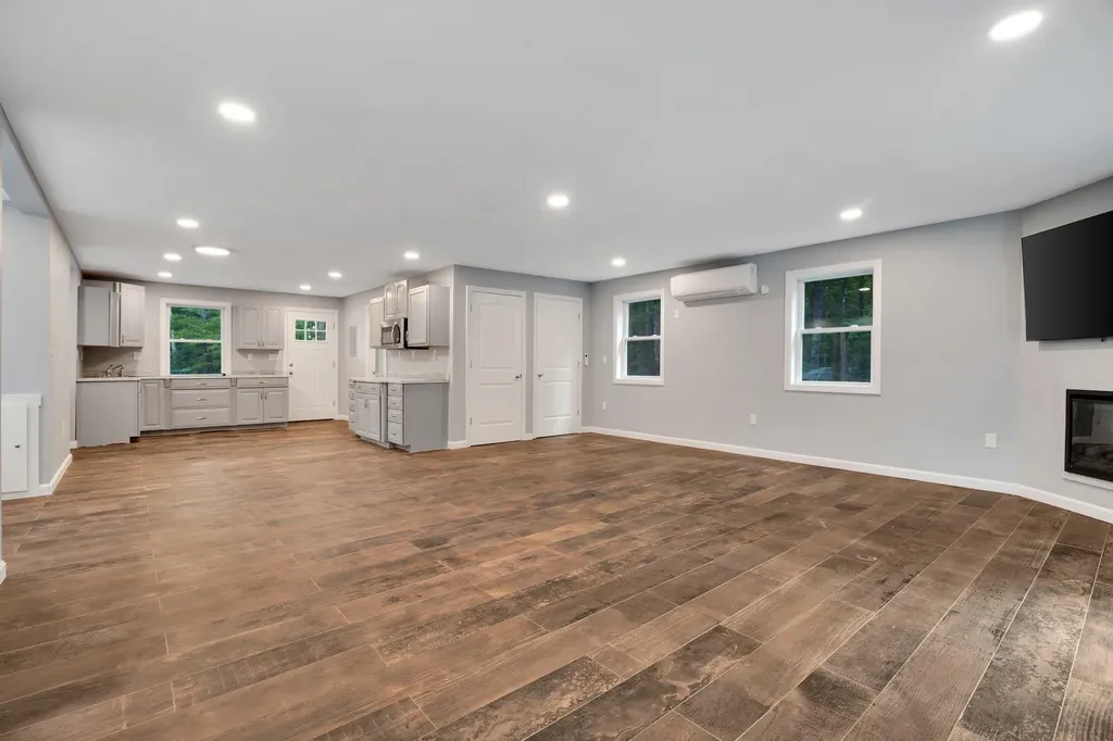 573 Mountain Road Newbury NH 03255