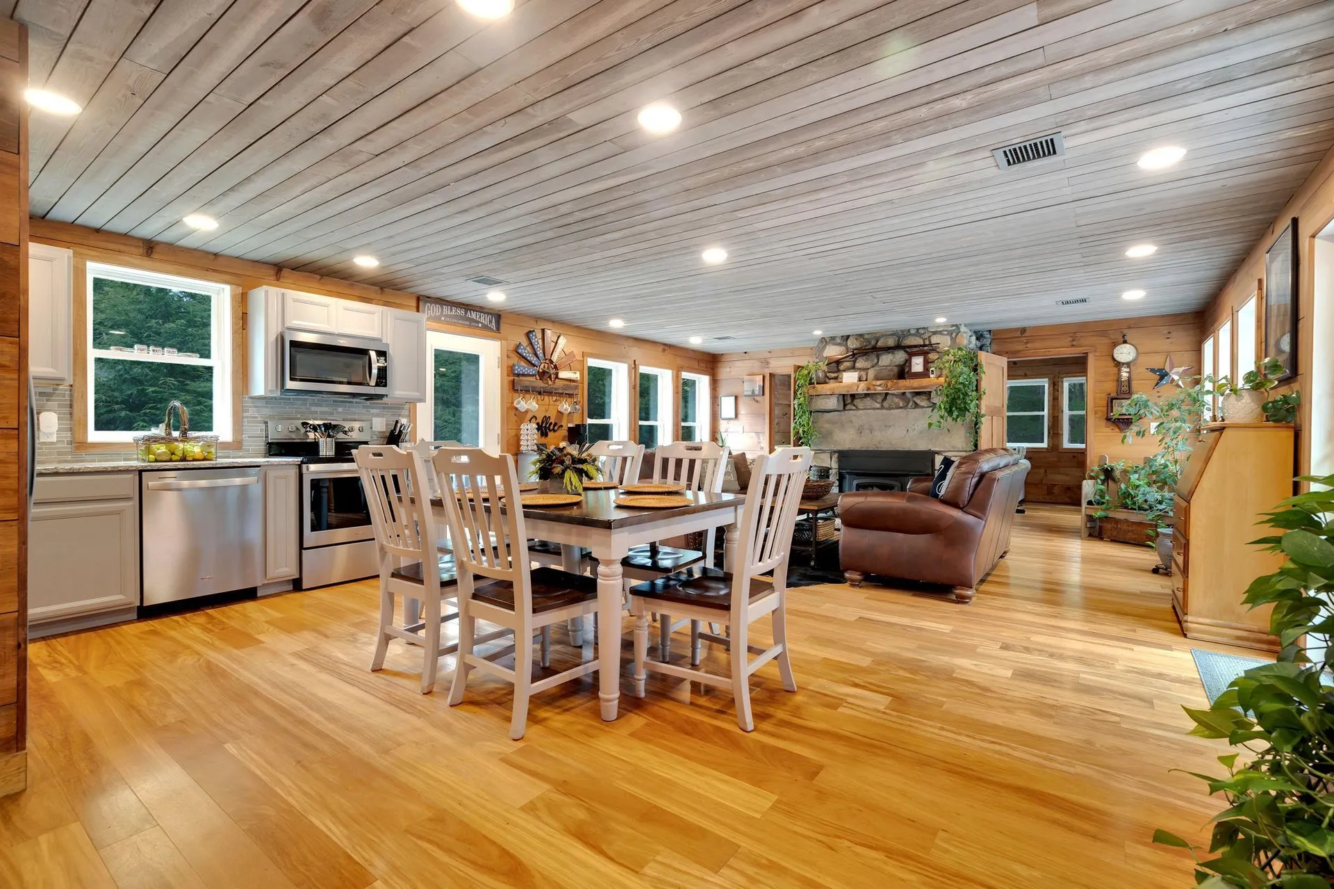 573 Mountain Road Newbury NH 03255