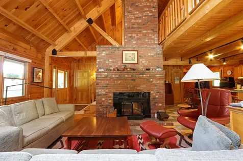 1353 Maple Tree Lane Peacham VT 05862