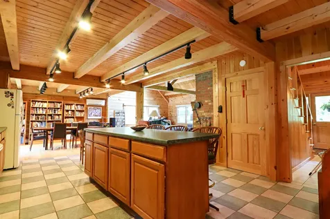 1353 Maple Tree Lane Peacham VT 05862