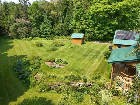 1353 Maple Tree Lane Peacham VT 05862