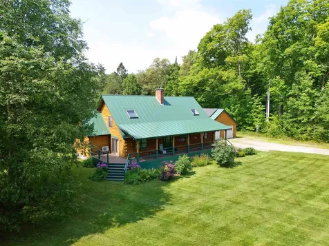 1353 Maple Tree Lane Peacham VT 05862