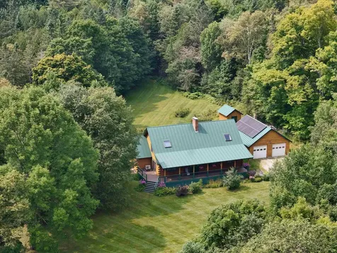 1353 Maple Tree Lane Peacham VT 05862