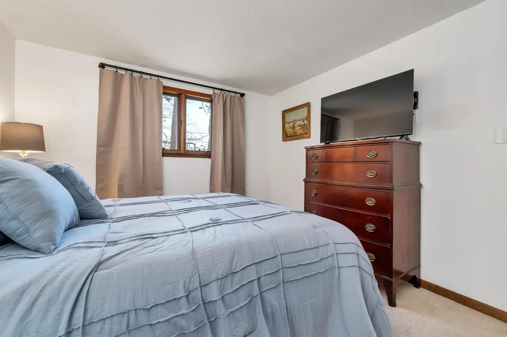 122 Toltec Point Road Moultonborough NH 03254