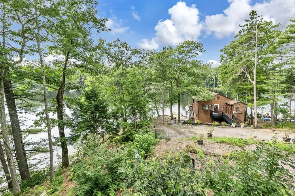 122 Toltec Point Road Moultonborough NH 03254