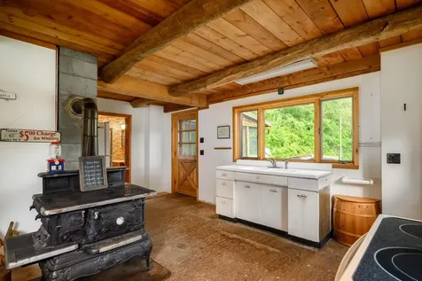276 Sumner Road Stamford VT 05352