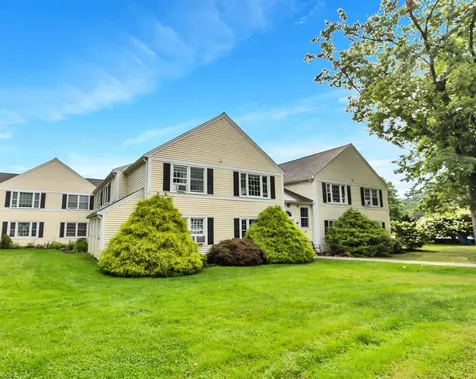 50 Brookside Drive Exeter NH 03833