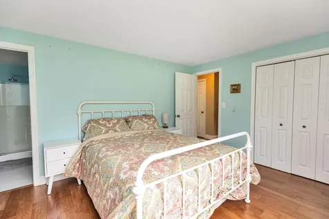 50 Brookside Drive Exeter NH 03833