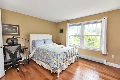 50 Brookside Drive Exeter NH 03833