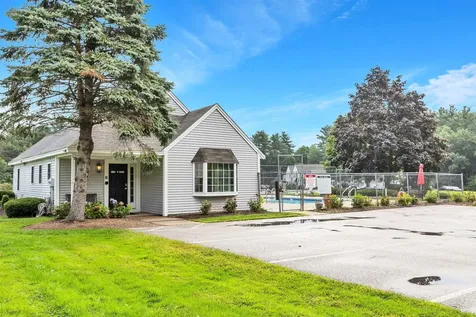50 Brookside Drive Exeter NH 03833