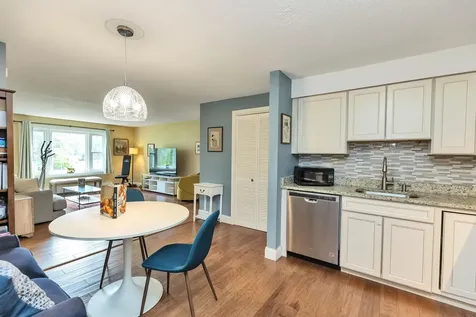 50 Brookside Drive Exeter NH 03833