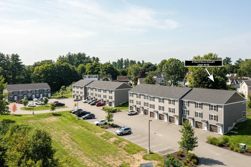 3 Nutfield Court Derry NH 03038