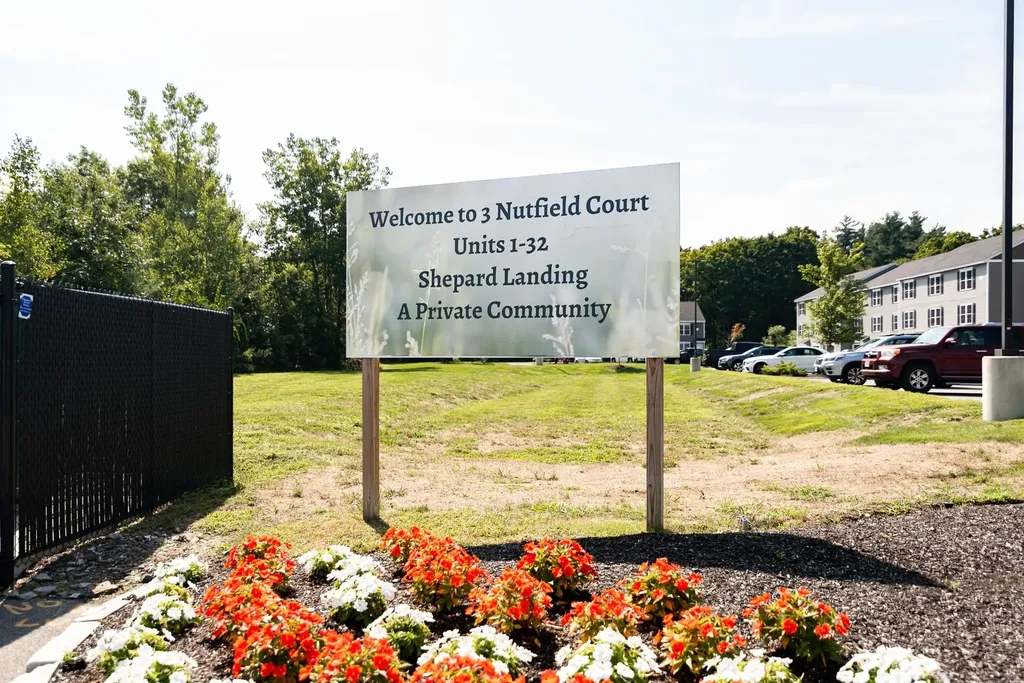 3 Nutfield Court Derry NH 03038