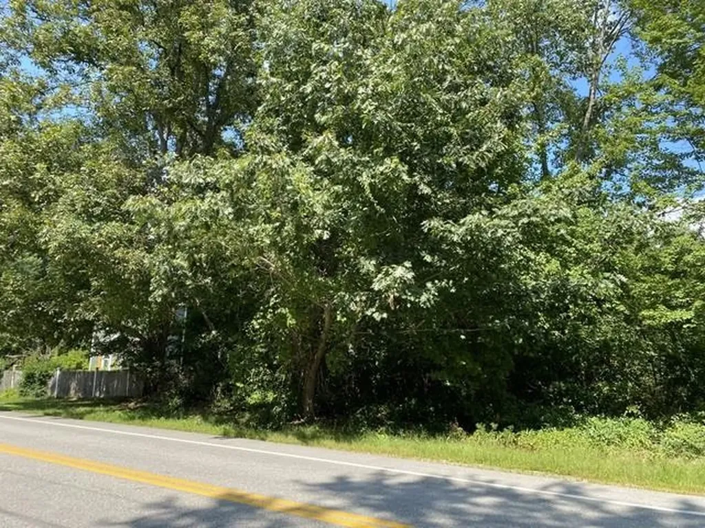 253 Tolend Road Dover NH 03820