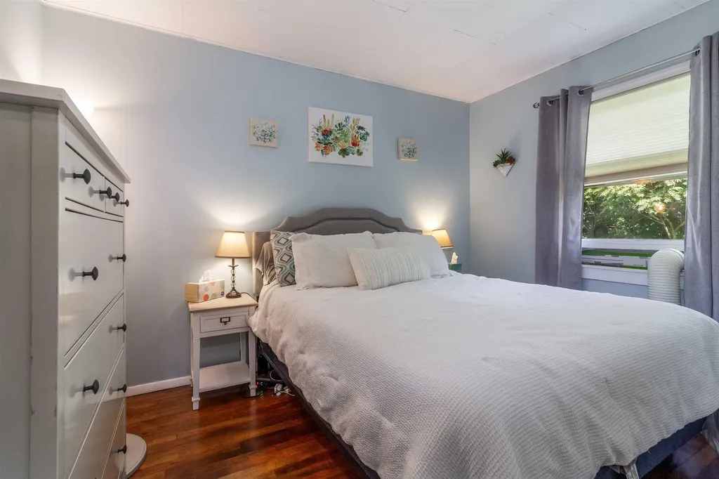 8 Dartmouth Street Rutland City VT 05701